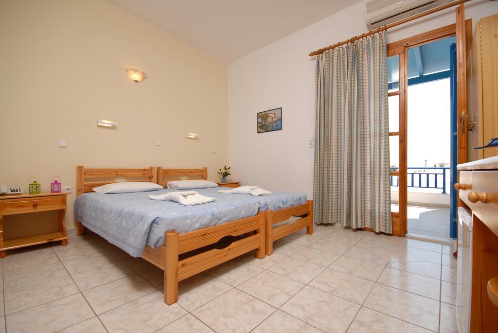Hotel Zeus Naxos City Exterior photo