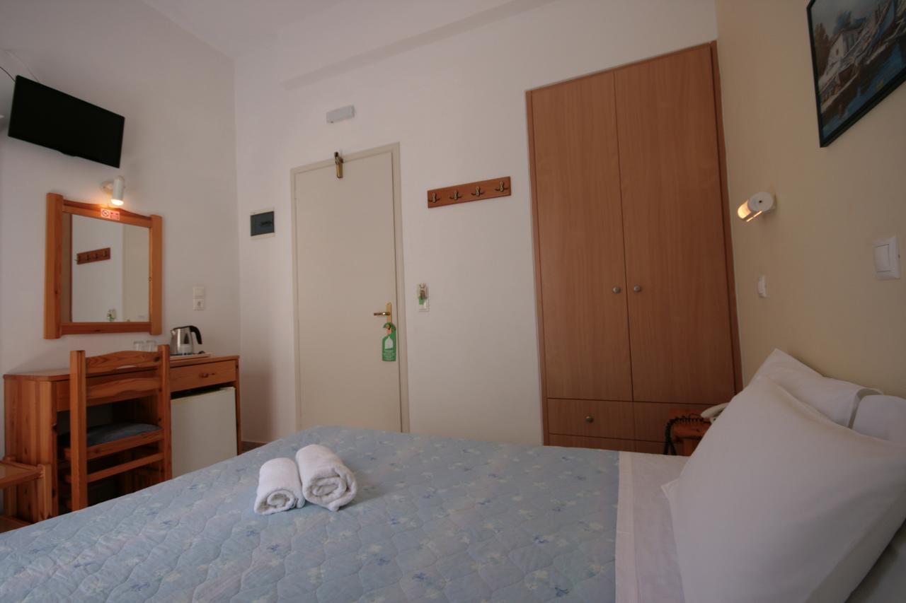 Hotel Zeus Naxos City Exterior photo