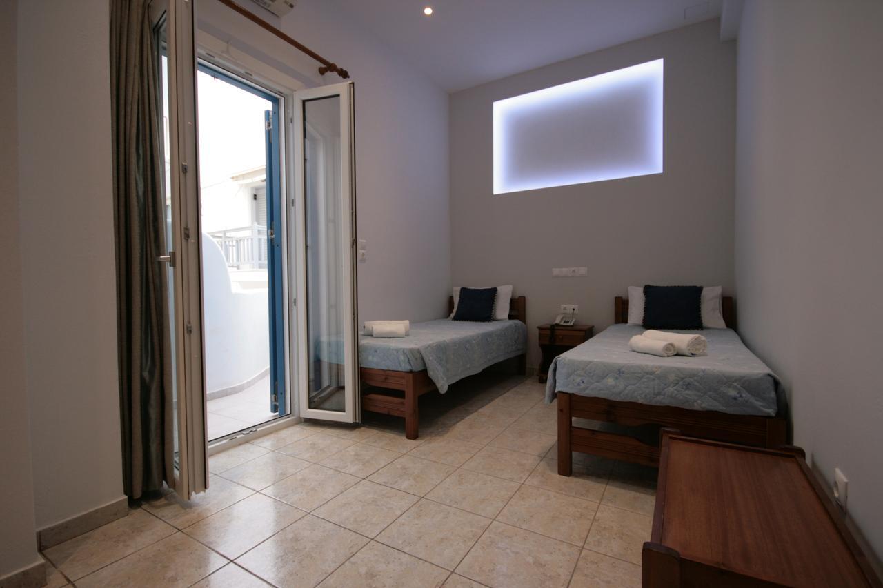 Hotel Zeus Naxos City Exterior photo